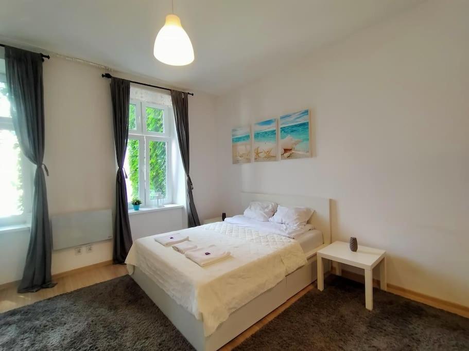 Bright Josefa Apartments For Two Krakow Bagian luar foto