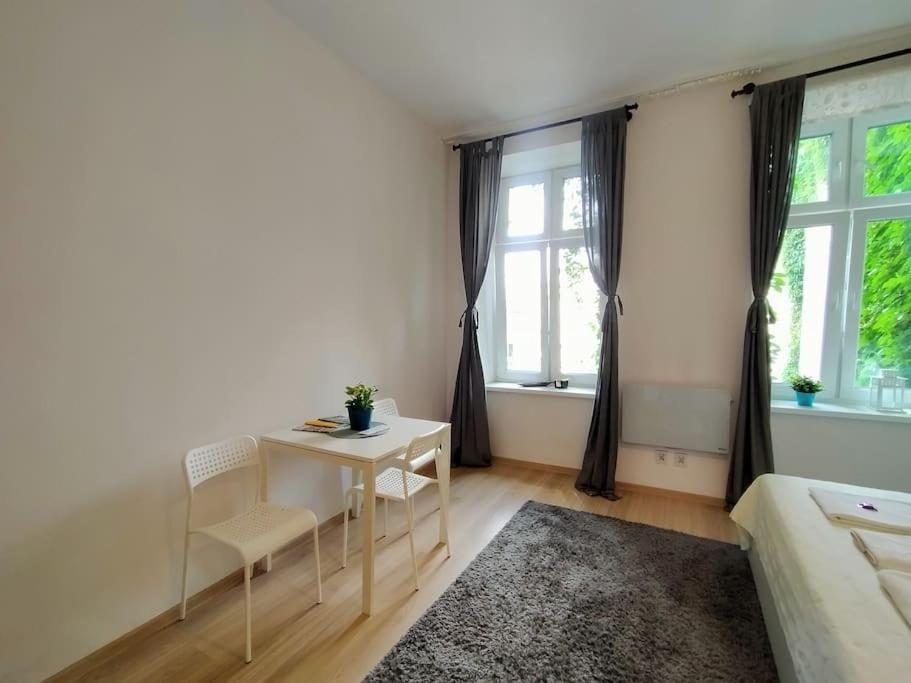 Bright Josefa Apartments For Two Krakow Bagian luar foto